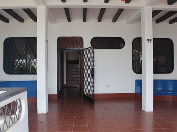 Se Vende Casa Cerca del Mar en Capaes
