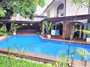 Disewakan Ruang Usaha untuk Restaurant di Kemang Jakarta Selatan Kondisi Un Furnished