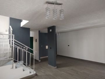 CASA EN VENTA EN FRACCIONAMIENTO ESMERALDA ,ZEMPOALA,HGO.