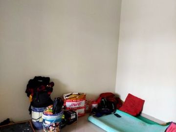 Rmh minimalis 2 lantai siap huni diTanah baru,Depok