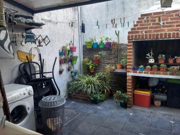 EXCELENTE DUPLEX 3 AMBIENTES