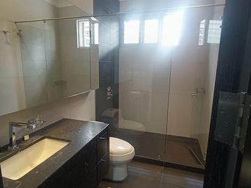 apartamento en arriendo en chico norte. Cod A52044