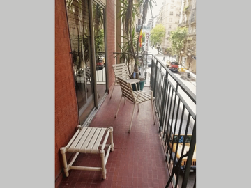 Departamento en Venta en Recoleta 4 ambientes + dependencia 110 m2 + balcón - Guido 1700