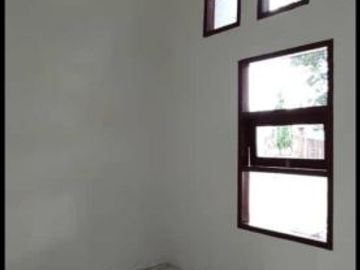 RUMAH SEMI CLUSTER HARGA BERSUBSIDI, LOKASI SETRATEGIS DEKAT PUSAT PEMERINTAHAN TANGERANG