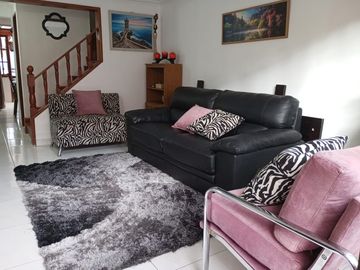 casa en venta en portales del norte. Cod V2866892