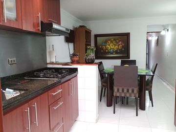 casa en venta en portales del norte. Cod V2866892