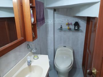 casa en venta en portales del norte. Cod V2866892