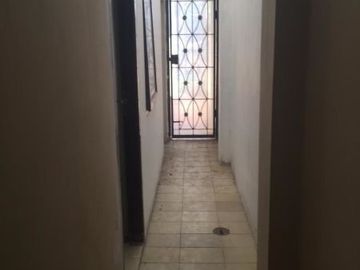Rumah 2 Lantai, Asri, Nyaman & Tenang di Mega Cinere