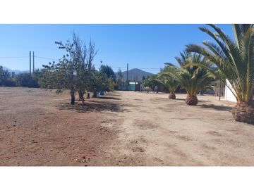EXCELENTE PROPIEDAD EN CASABLANCA