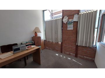 EXCELENTE PROPIEDAD EN CASABLANCA