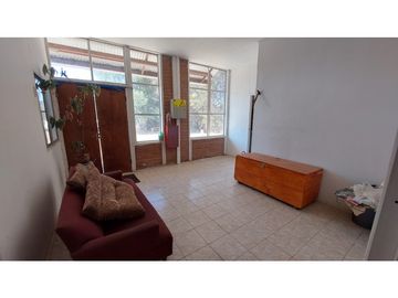 EXCELENTE PROPIEDAD EN CASABLANCA
