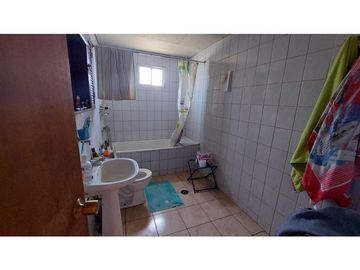 EXCELENTE PROPIEDAD EN CASABLANCA