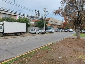 Industrial en arriendo en Macul
