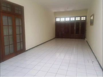 Rumah Mewah di Rungkut Asri Dekat Transmart Rungkut Murah