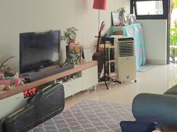 Rumah 3 Lantai Semi Furnish Di Wisteria Cakung Jakarta Timur