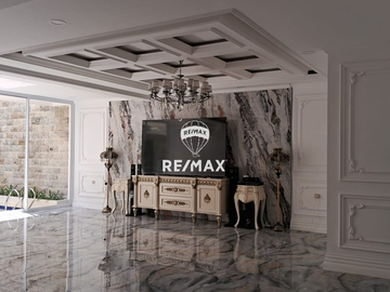 DIJUAL RUMAH MEWAH KLASIK MODERN 3 LANTAI SWIMMING POOL TANJUNG MAS JAGAKARSA JAKARTA SELATAN