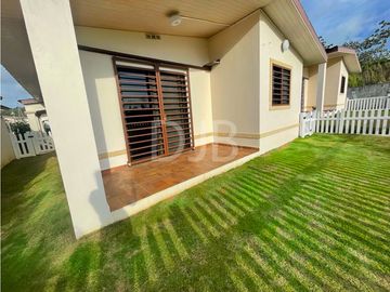 Casa en La Chorrera $450 $125.000 #466