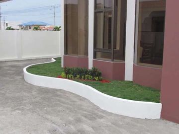 Rento casa grande en Manta Beach