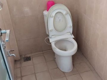 DIJUAL/SEWA (1 Unit Rukan 4,5 Lantai) DI JL. BULUNGAN BLOK M KEBAYORAN BARU JAKARTA SELATAN