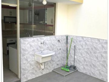 Casa En Venta A Un Super Precio, El Palacio I