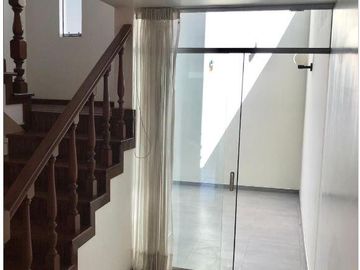 Casa En Venta A Un Super Precio, El Palacio I