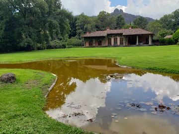 Tepoztlan Plano vista a las montañas una belleza