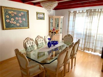 Casa en Venta en Casa 2 pisos 4 dormitorios 3 baños, 130 m2, Jardín del Este, La Florida