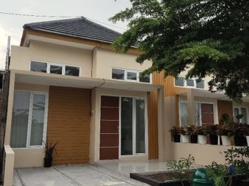 Rumah dijual di Lumajang