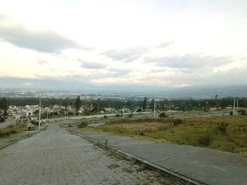 VENDO TERRENO EN CONOCOTO, URB. PRIVADA, 237 m² Escrituras independientes.