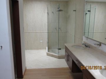 casa en venta en c.c mirador campestre. Cod V1761