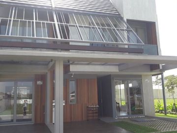 Rumah di Bekasi Utara Bekasi Kota Harapan Indah bebas banjir strategis