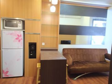 For Rent 2BR Cozy Apartment at Fatmawati