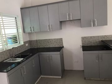 House for Sale Paranaque 4BR with 2 Car Park