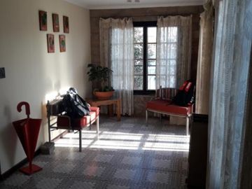 PH - CASA PLANTA ALTA 4 Ambientes dependencia y patio