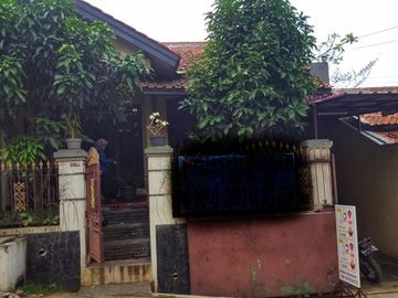 Rumah second dalam komplek perumahan nyaman Padalarang Bandung Barat | ARIBUDIMAN