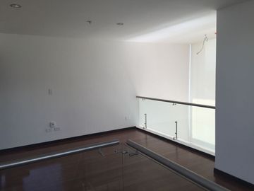 Venta Loft Duplex Lujo Hermosa Vista sector Bellavista