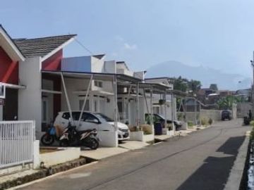 Investasi Rumah 2LT Mainroad Cinunuk Cileunyi DP Ringan 10% ALL IN Terima Kunci