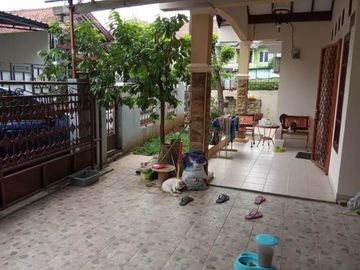 Rumah asri luas siap huni murah perumahan pondok kelapa