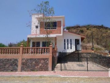 CASA EN VENTA EN CLUB CAMPESTRE HACIENDA YEXTHO,TEQUISQUIAPAN,QUERETARO
