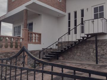CASA EN VENTA EN CLUB CAMPESTRE HACIENDA YEXTHO,TEQUISQUIAPAN,QUERETARO