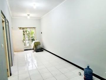 Di Sewakan Rumah Siap Huni 3 Kamar di Taman Holis Indah Bandung