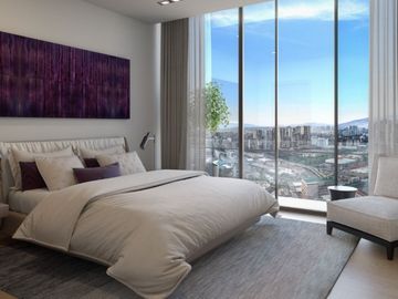 Apartamento con 10,000 m2 de bosque privado, pozo de agua, cine, muro de escalar