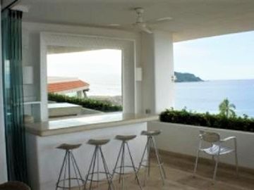 VENTA P.H. 5 RECÁMARAS 5 BAÑOS IXTAPA ZIHUATANEJO GUERRERO