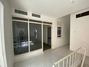 Rumah Waru Makarya Binangun Dkt UK Petra TOL Rungkut Industri