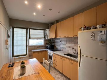 Casa tipo Dúplex de 4 AMBIENTES en venta