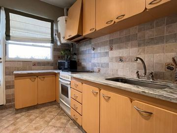 Casa tipo Dúplex de 4 AMBIENTES en venta