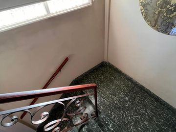 Casa tipo Dúplex de 4 AMBIENTES en venta