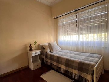 Casa tipo Dúplex de 4 AMBIENTES en venta