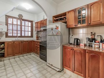 Excelente PH a la venta con terraza y quincho propio - Vicente Lopez