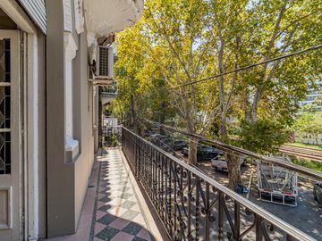 Excelente PH a la venta con terraza y quincho propio - Vicente Lopez